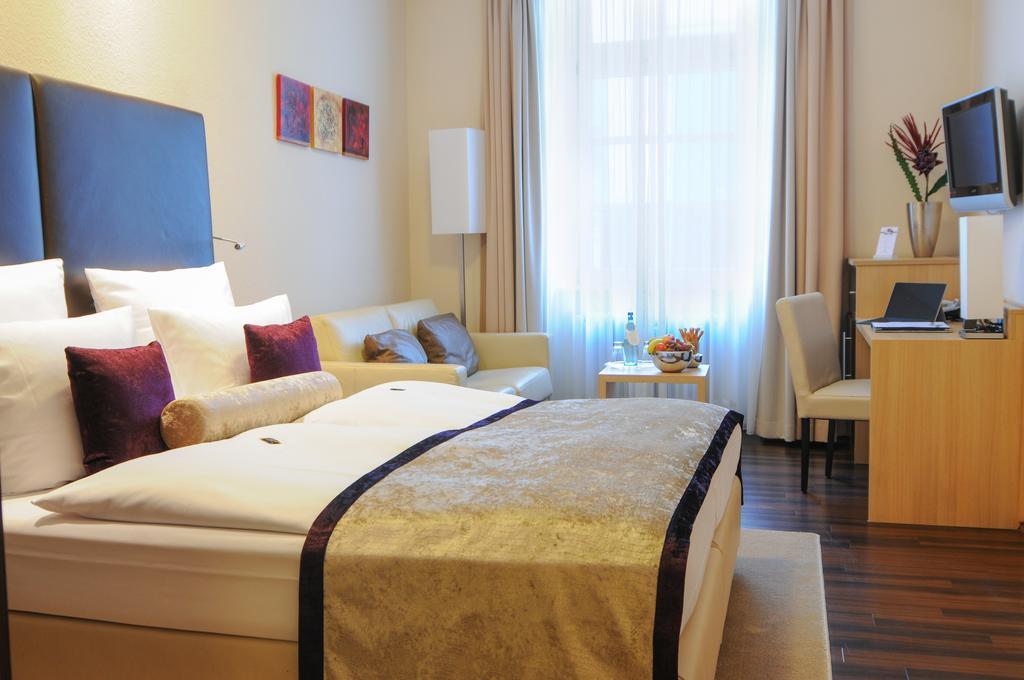 Hotel Merkur Baden-Baden Eksteriør billede